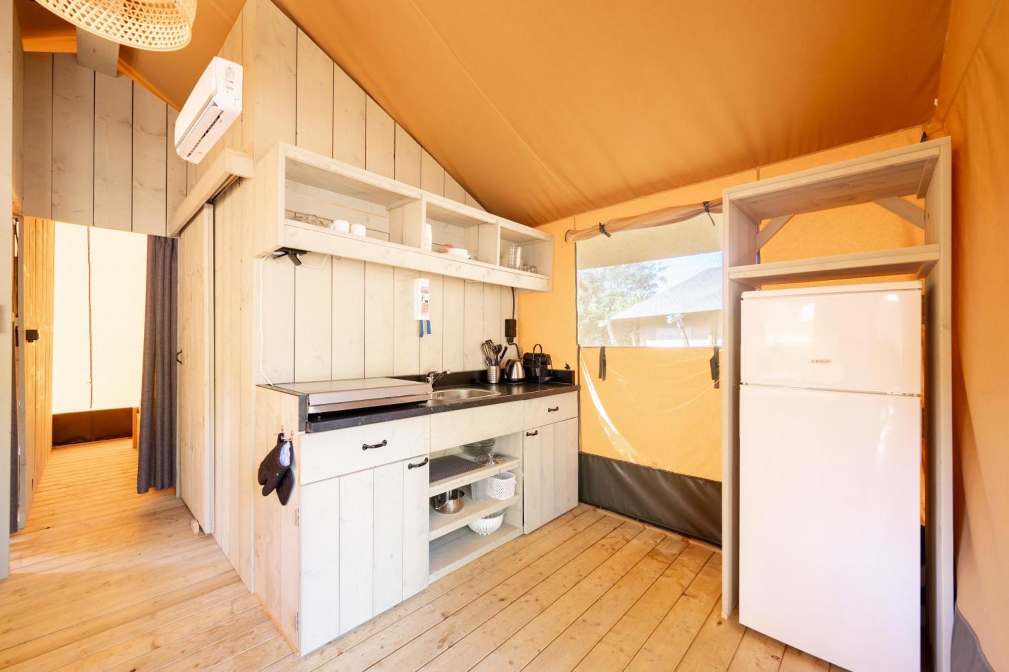 Готель Glamping Twente Денекамп Екстер'єр фото