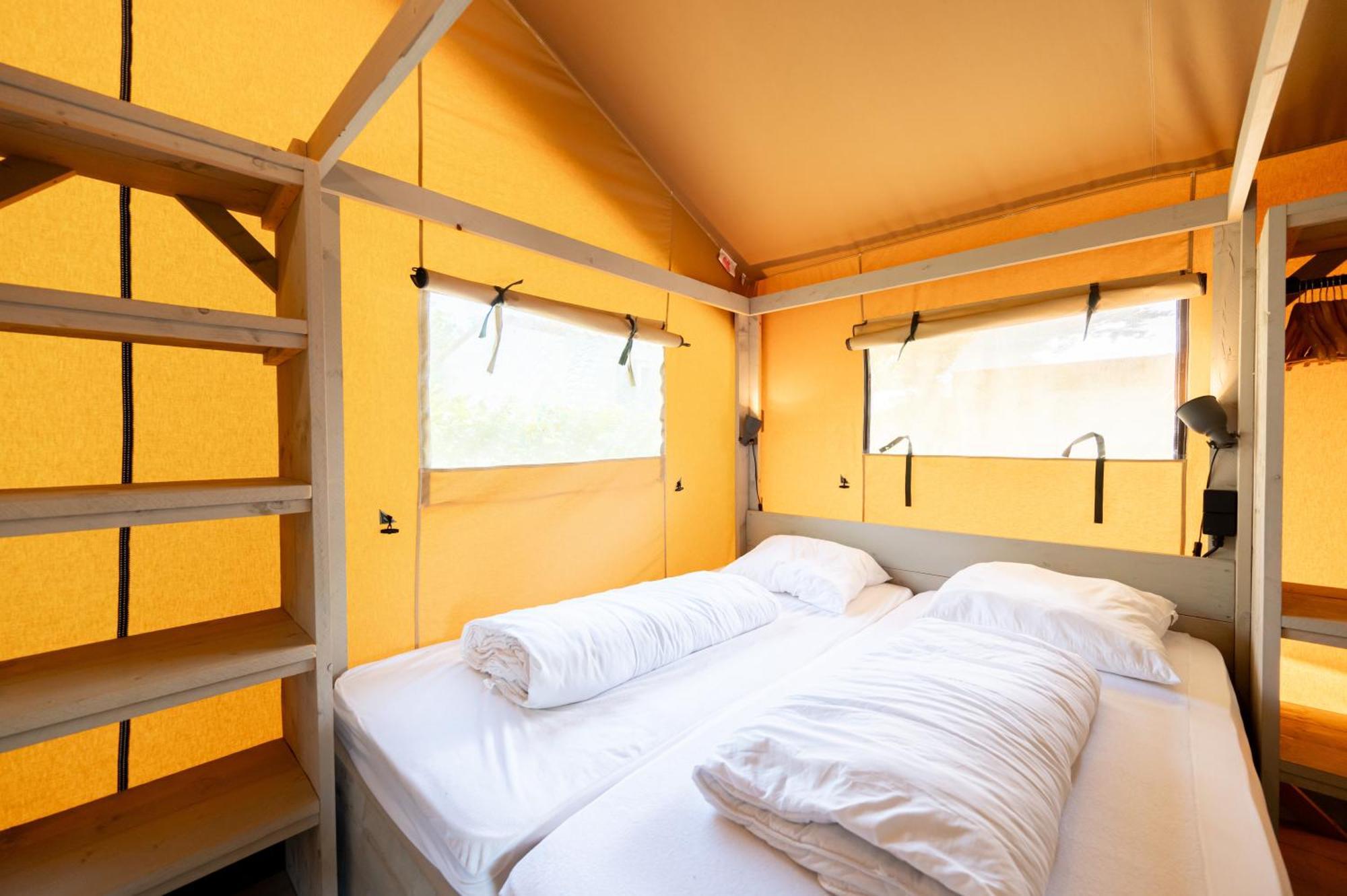 Готель Glamping Twente Денекамп Екстер'єр фото